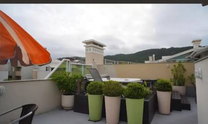 Cobertura 4 Dorm (2 suítes) alto padrão Gaivotas