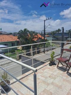 Kitnet Mobiliada para Locação no Rio Vermelho – Ideal para 1 Pessoa ou Casal