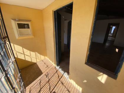 Casa à venda em Simoes Filho por 299 mil reais com Escritura