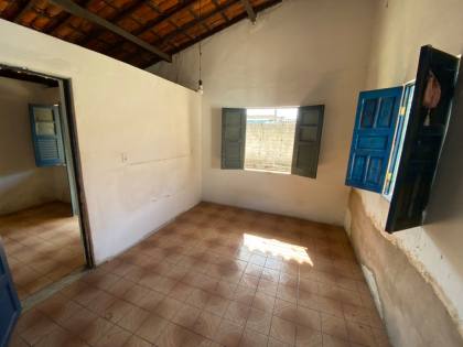 Casa à venda em Simoes Filho por 299 mil reais com Escritura