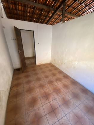 Casa à venda em Simoes Filho por 299 mil reais com Escritura