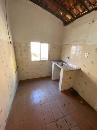 Casa à venda em Simoes Filho por 299 mil reais com Escritura