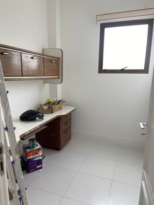Apartamento à venda no Rio Vermelho com 320 m2 e uma vista deslumbrante para o mar.