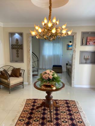 Casa à Venda no Villas do Bosque – 412 m², 3 Suítes, 2 vagas, Area Verde e Espaço Gourmet