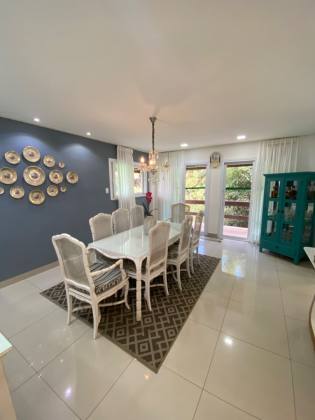 Casa à Venda no Villas do Bosque – 412 m², 3 Suítes, 2 vagas, Area Verde e Espaço Gourmet