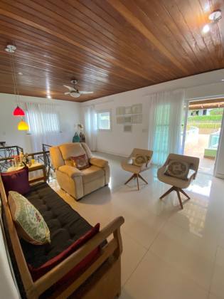 Casa à Venda no Villas do Bosque – 412 m², 3 Suítes, 2 vagas, Area Verde e Espaço Gourmet