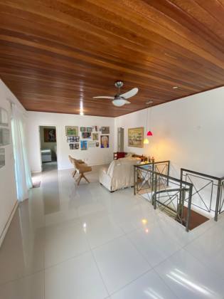 Casa à Venda no Villas do Bosque – 412 m², 3 Suítes, 2 vagas, Area Verde e Espaço Gourmet