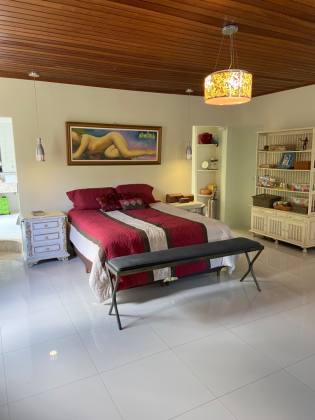 Casa à Venda no Villas do Bosque – 412 m², 3 Suítes, 2 vagas, Area Verde e Espaço Gourmet