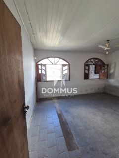 Ótima oportunidade: Casa a venda no bairro Tangará