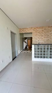 Edifício Comercial com 5 salas e dois quartos no Bosque