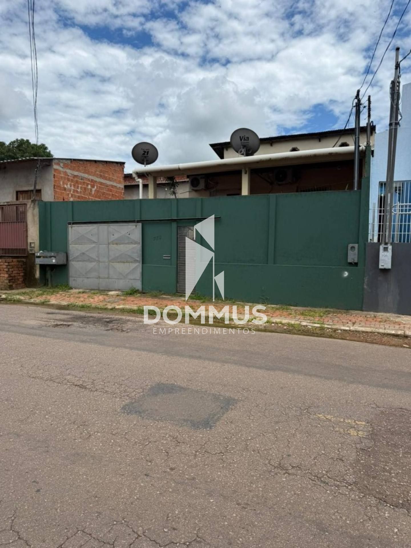 OPORTUNIDADE! CASA Á VENDA SÃO FRANCISCO