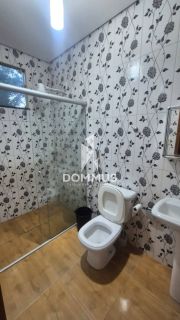 OPORTUNIDADE NO JARDIM PRIMAVERA: Casa com Suíte e Quintal