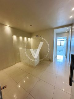 SALA COMERCIAL NO CENTRO MÉDICO JARDINS