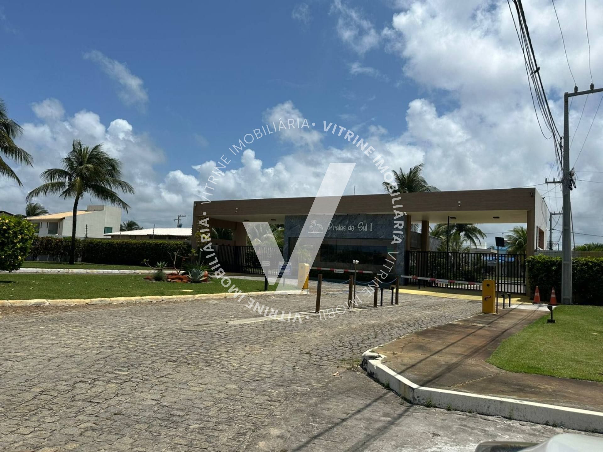 LOTE NO CONDOMÍNIO PRAIAS DO SUL 1