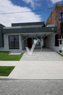 CASA NO CONDOMÍNIO PADANG