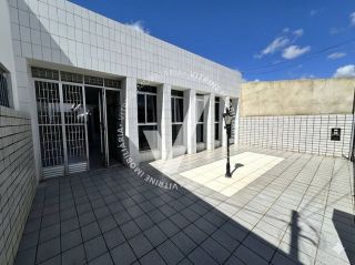 CASA DE 225 M² NO BAIRRO PEREIRA LOBO