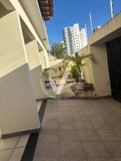 CASA DE 245 M² NO BAIRRO GRAGERU