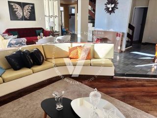 CASA DE 245 M² NO BAIRRO GRAGERU