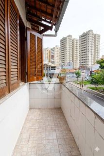 CASA DE 246 M² NO BAIRRO LUZIA