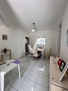 CASA DE 246 M² NO BAIRRO LUZIA