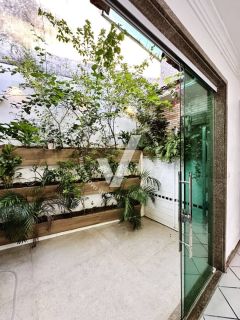 CASA DE 330 M² NO BAIRRO GRAGERU