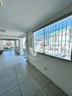 CASA DE 300 M² NO BAIRRO SALGADO FILHO