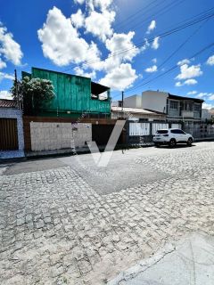 CASA DE 300M² NO BAIRRO CIRURGIA