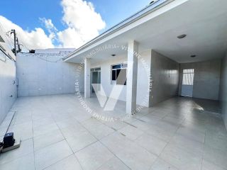 CASA DE 150M² NO BAIRRO JABOTIANA