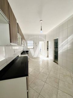CASA DE 150M² NO BAIRRO JABOTIANA