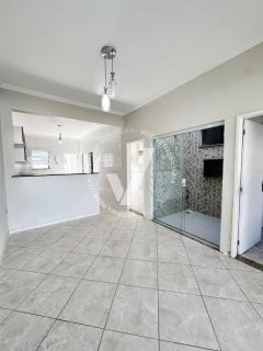 CASA DE 150M² NO BAIRRO JABOTIANA
