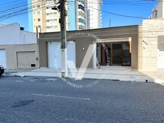 CASA DE 267M² NO BAIRRO ATALAIA