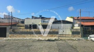 CASA AMPLA COM 3 SUÍTES | SUÍSSA | TERRENO 14 X 20