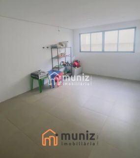 Apartamento com 3 Quartos Sendo uma Suíte, Bairro de Campo Grande, Recife