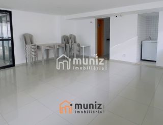 Apartamento com 3 Quartos Sendo uma Suíte, Bairro de Campo Grande, Recife