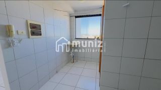 Apartamento com 3 Quartos Sendo uma Suíte, Bairro de Campo Grande, Recife