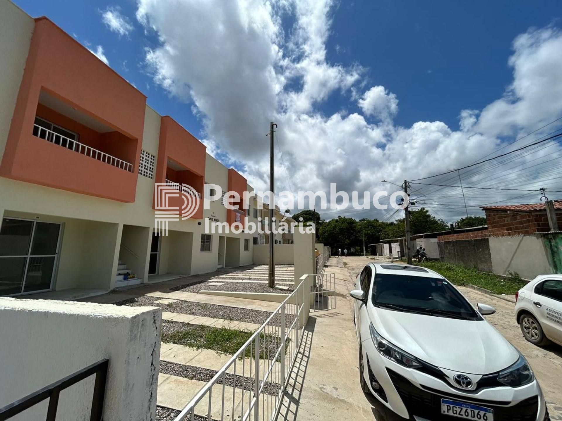 Apartamento Para Vender com 03 quartos: Residencial Eliane Maria no bairro Cruz de Rebouças em Igarassu