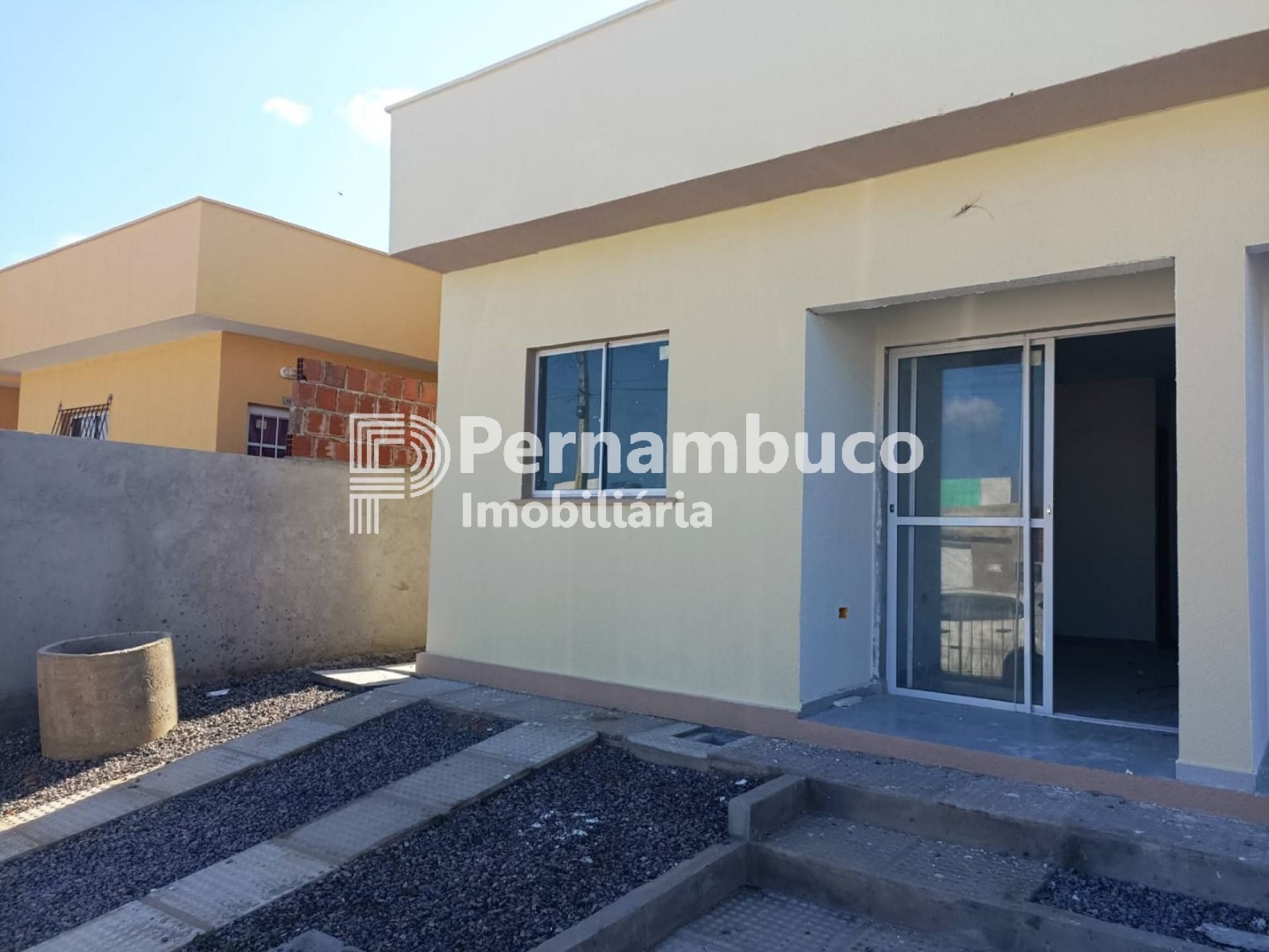 Casa Para Vender com 2 quartos no bairro Agamenon Magalhaes em Igarassu