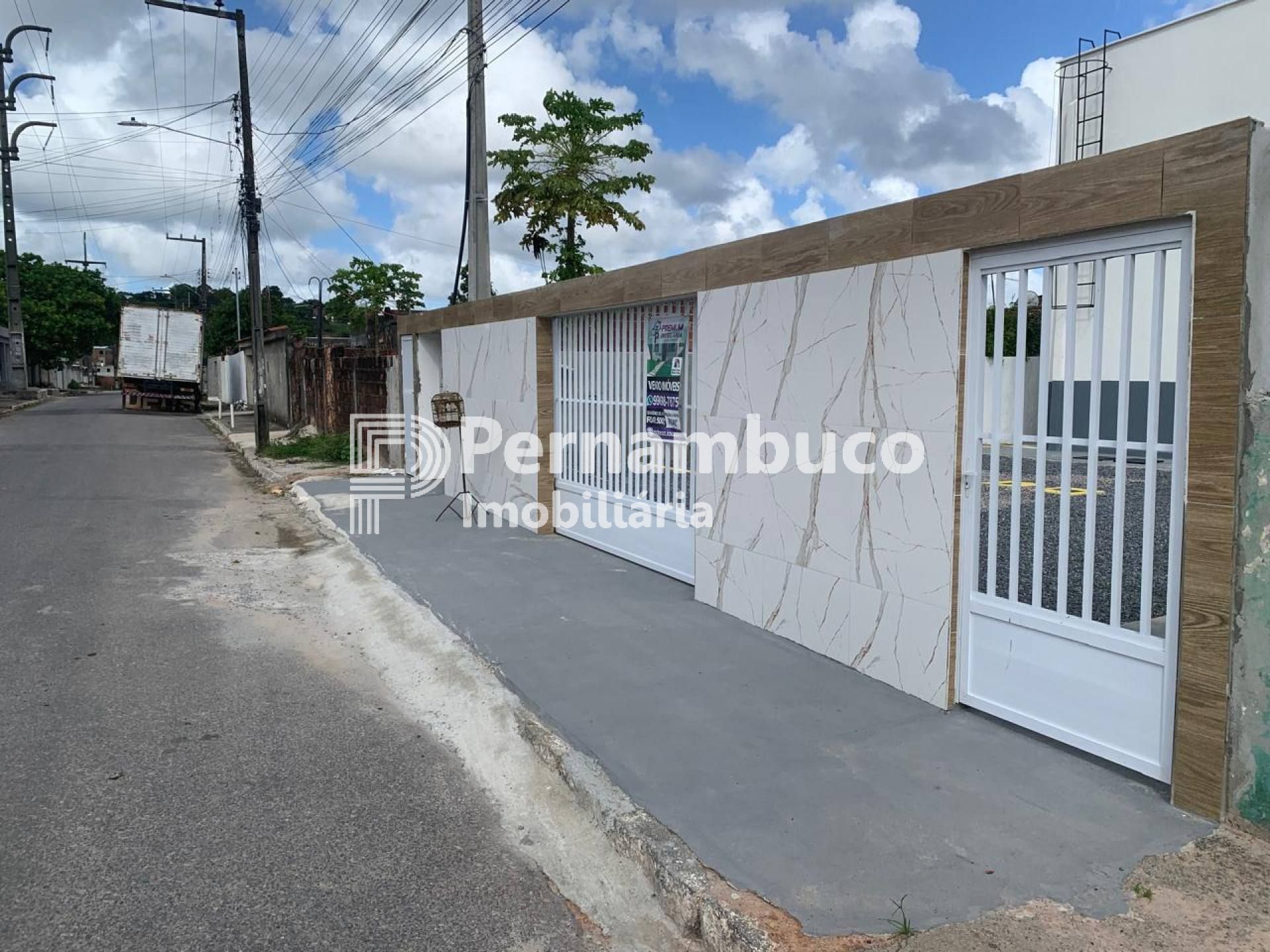 Apartamento Para Vender com 02 quartos: Residencial Vitória em Desterro - Abreu E Lima