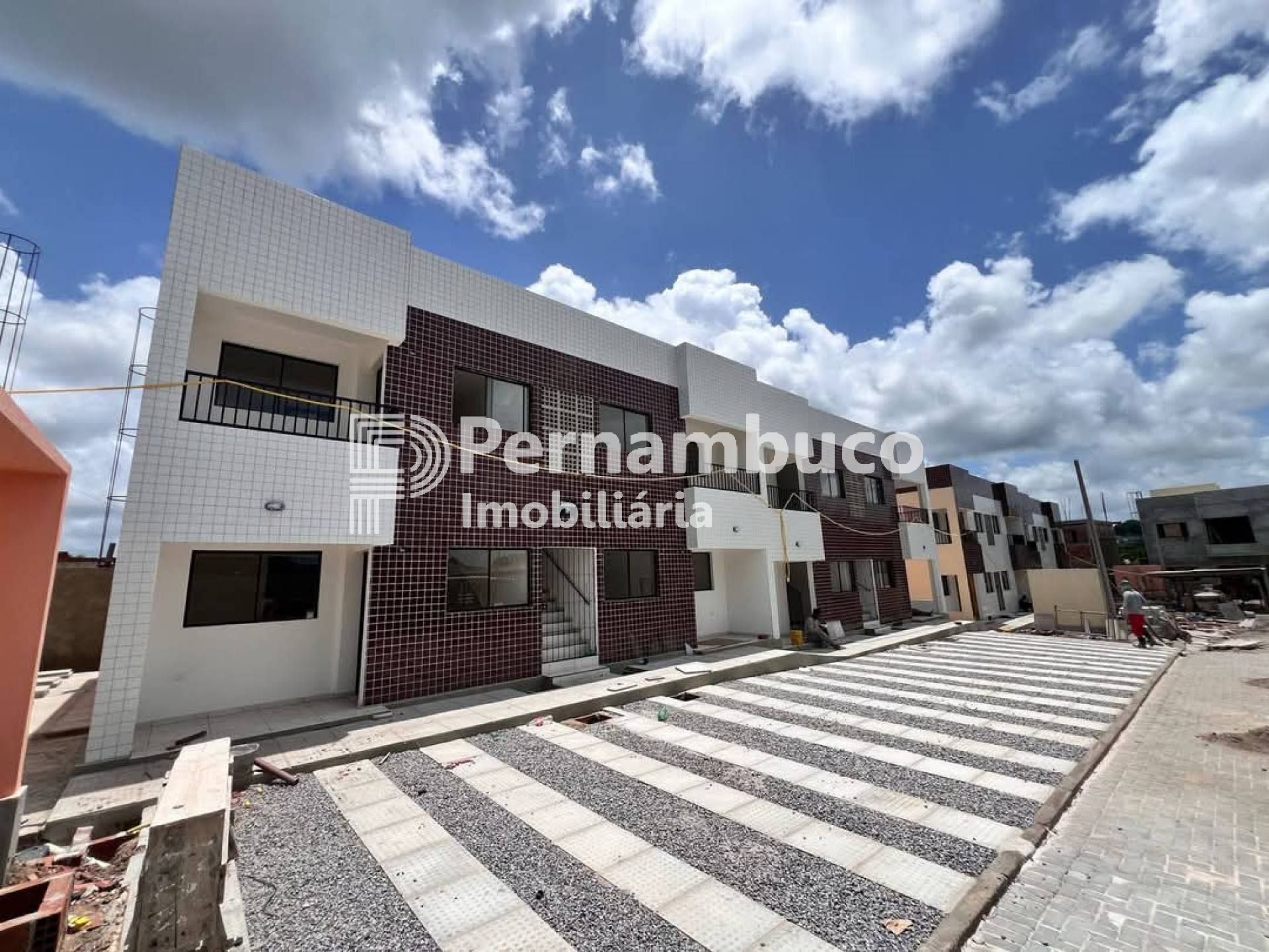 Apartamento Para Vender com 02 quartos: Residência cortergada  PE 35 em Igarassu