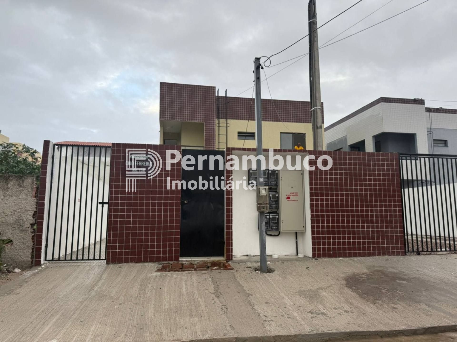 Apartamento Para Vender com 2 quartos: Residencial Caio Ferreira no bairro Pau Amarelo em Paulista