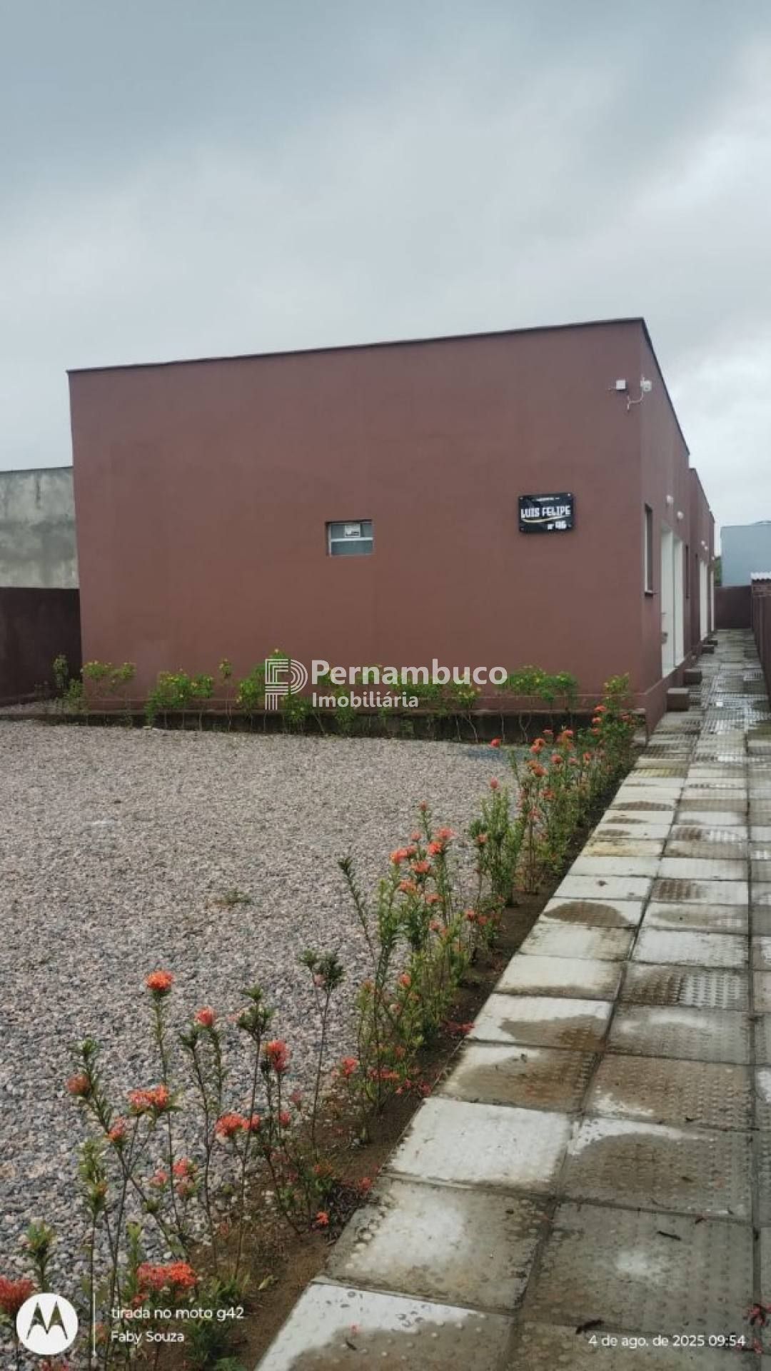 Casa Para Vender com 2 quartos: Residencial Luís Filipe