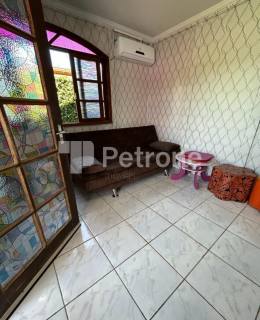 CASA DE 03 DORMITÓRIOS EM PALMAS
