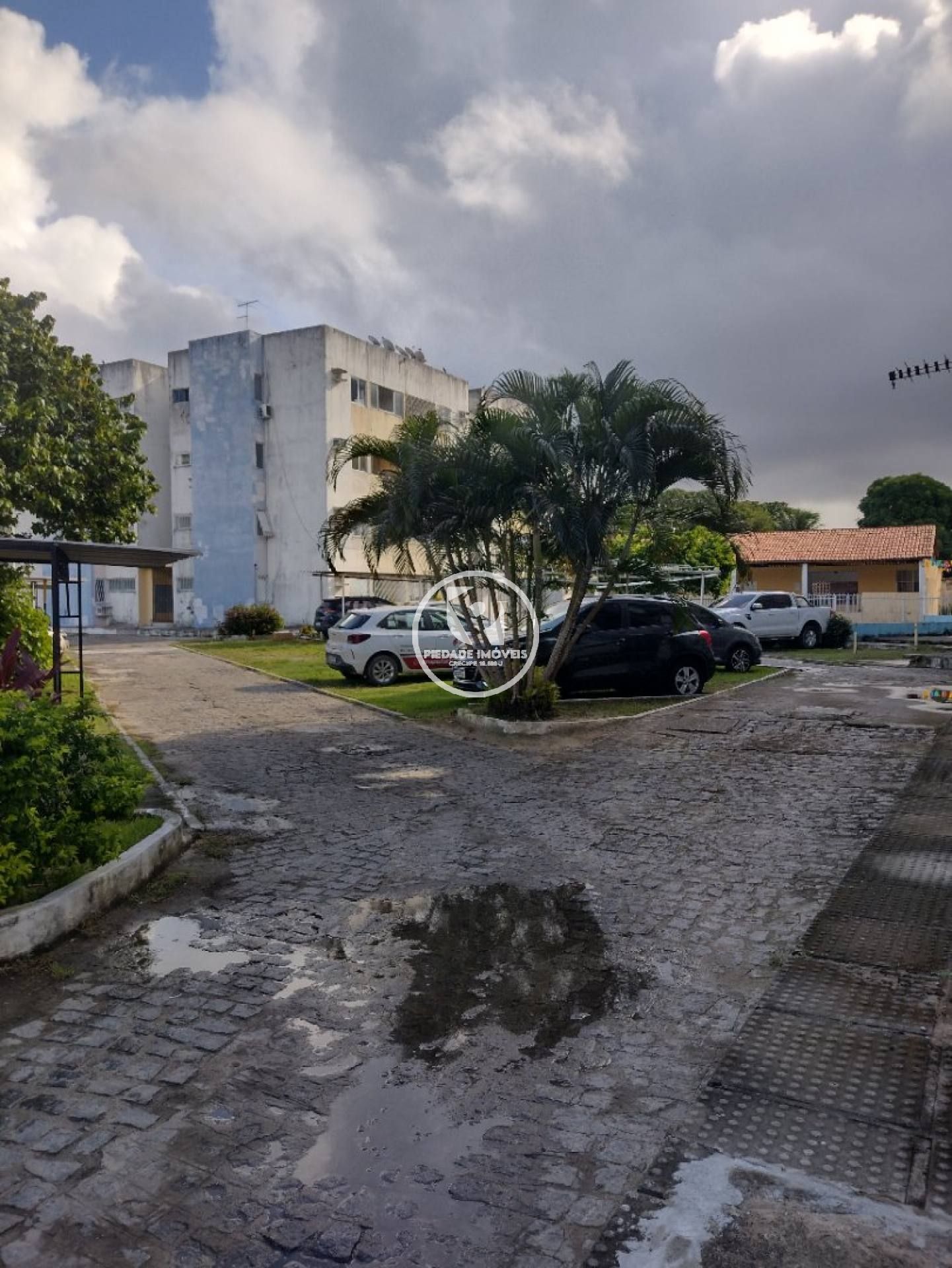 Apartamento Para Vender com 02 quartos no bairro Janga em Paulista com 60 m2