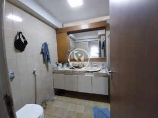 Apartamento à venda com 3 quartos, sendo 1 suíte, com 123m² de área útil, na Avenida Boa Viagem