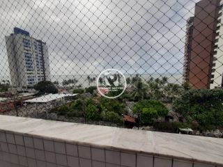 Ampla cobertura com vista mar em Candeias, no Edf. Alice Balbina