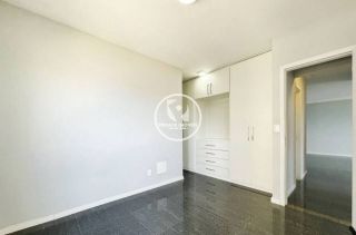 Apartamento Para Vender com 3 quartos 1 suítes à beira mar de Candeias em Jaboatão Dos Guararapes