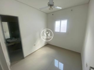 Casa Para Vender com 4 quartos 4 suítes no bairro Boa Viagem em Recife