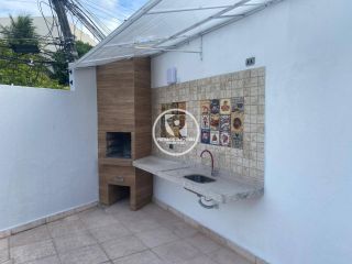 Casa Para Vender com 4 quartos 4 suítes no bairro Boa Viagem em Recife