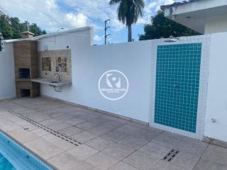 Casa Para Vender com 4 quartos 4 suítes no bairro Boa Viagem em Recife