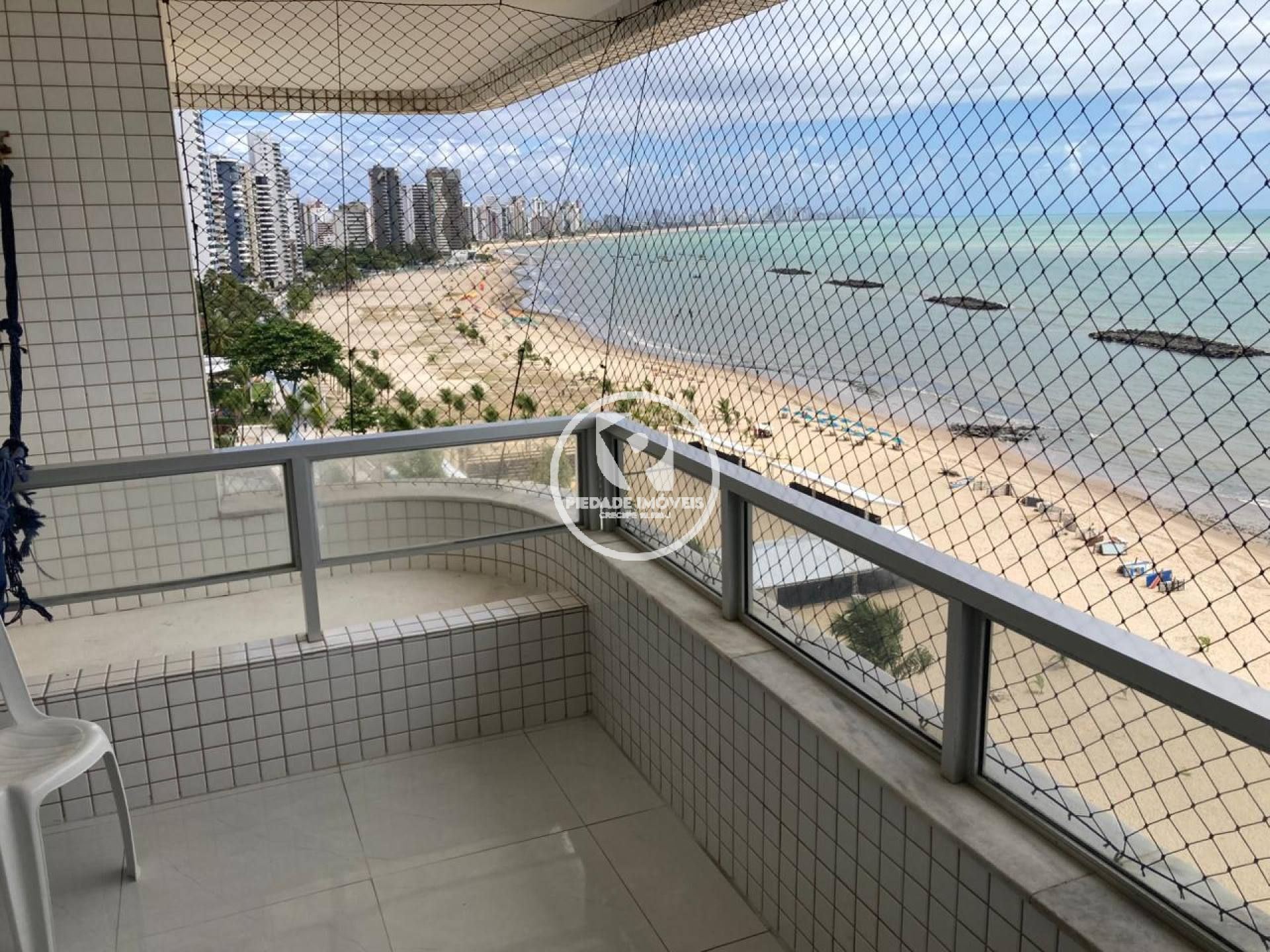 Cobertura Para Vender com 4 quartos 3 suítes no bairro Candeias à Beira Mar em Jaboatão Dos Guararapes